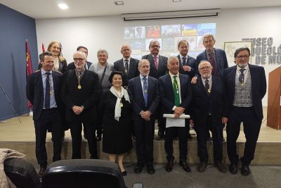 Toma-de-posesión-como-ACADÉMICO-CORRESPONDIENTEDR-de-D.-FRANCIS-NAVARRO